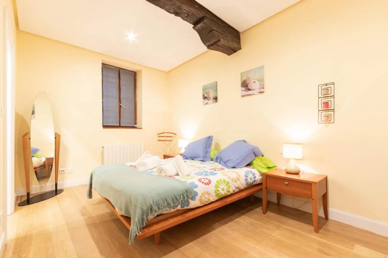 Apartamento turistíco Casco viejo tradición pinchos y gastronomía Bilbau
