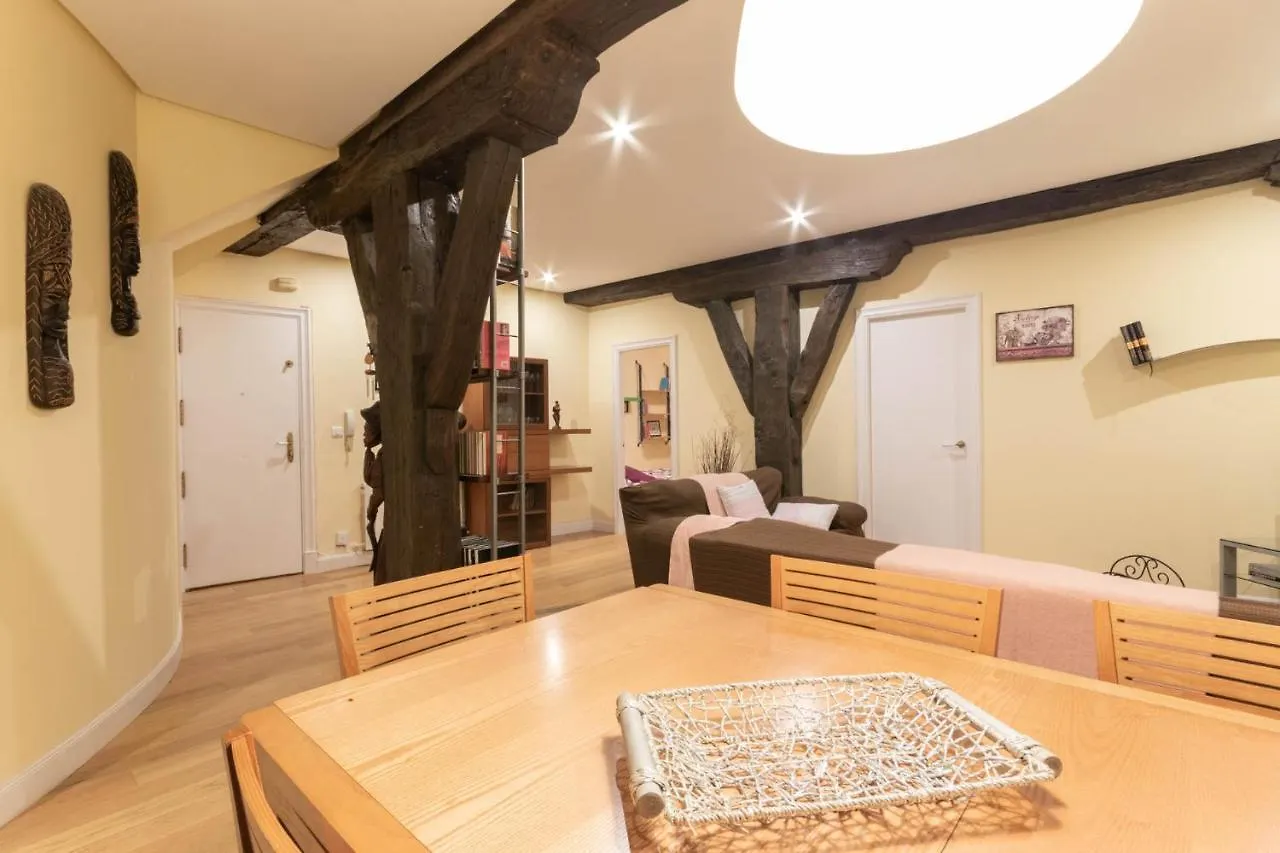Apartamento turistíco Casco viejo tradición pinchos y gastronomía Bilbao 0*,