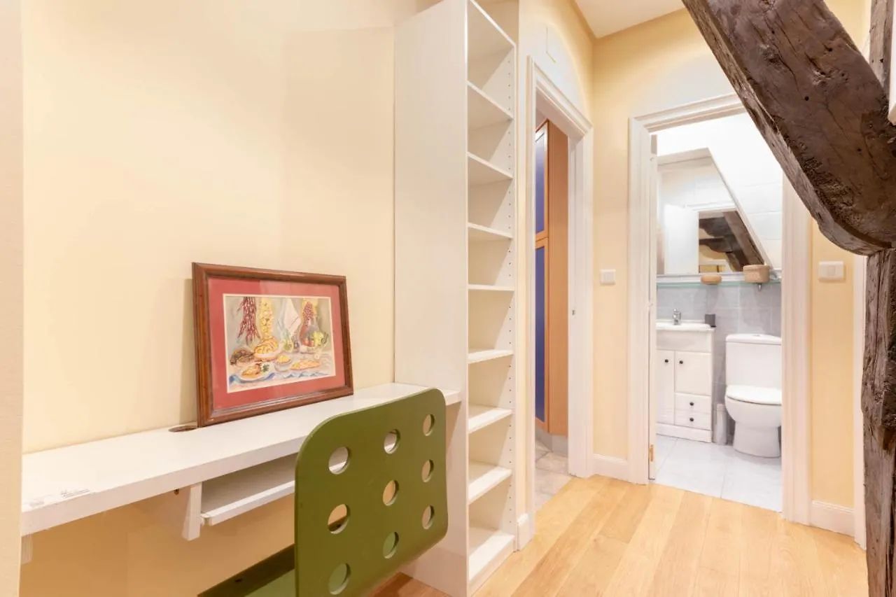 Apartamento turistíco Casco viejo tradición pinchos y gastronomía Bilbao España