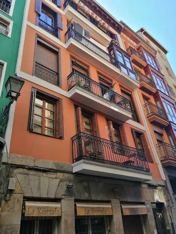 Apartamento turistíco Casco viejo tradición pinchos y gastronomía Bilbao
